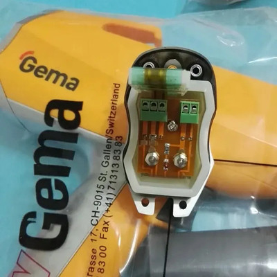 1002100 Μηχανή ψεκασμού επίστρωσης σκόνης Complete Gema Optiselect Gm02 με καλώδιο 6m